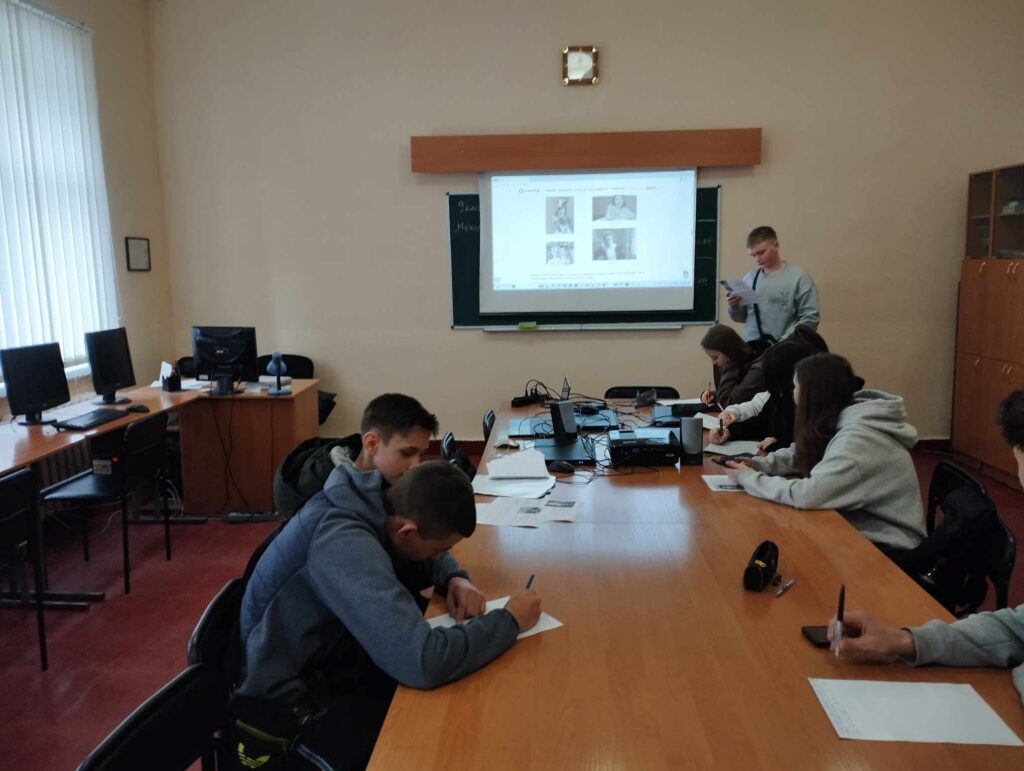 C:\Users\1\Desktop\Фото ЖІНКИ\483235159_9260646317365053_5282082352433302676_n.jpg